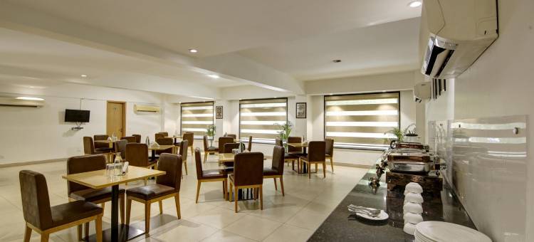 Saltstayz Select - Galleria Market & Golf Course Road图片