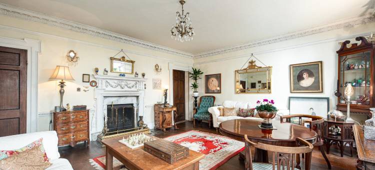 康普敦之家旅馆(Compton House)图片