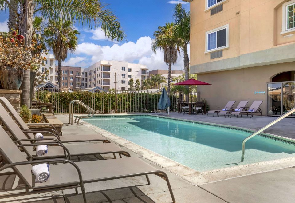 Best Western Plus Oceanside Palms Hotel Overview