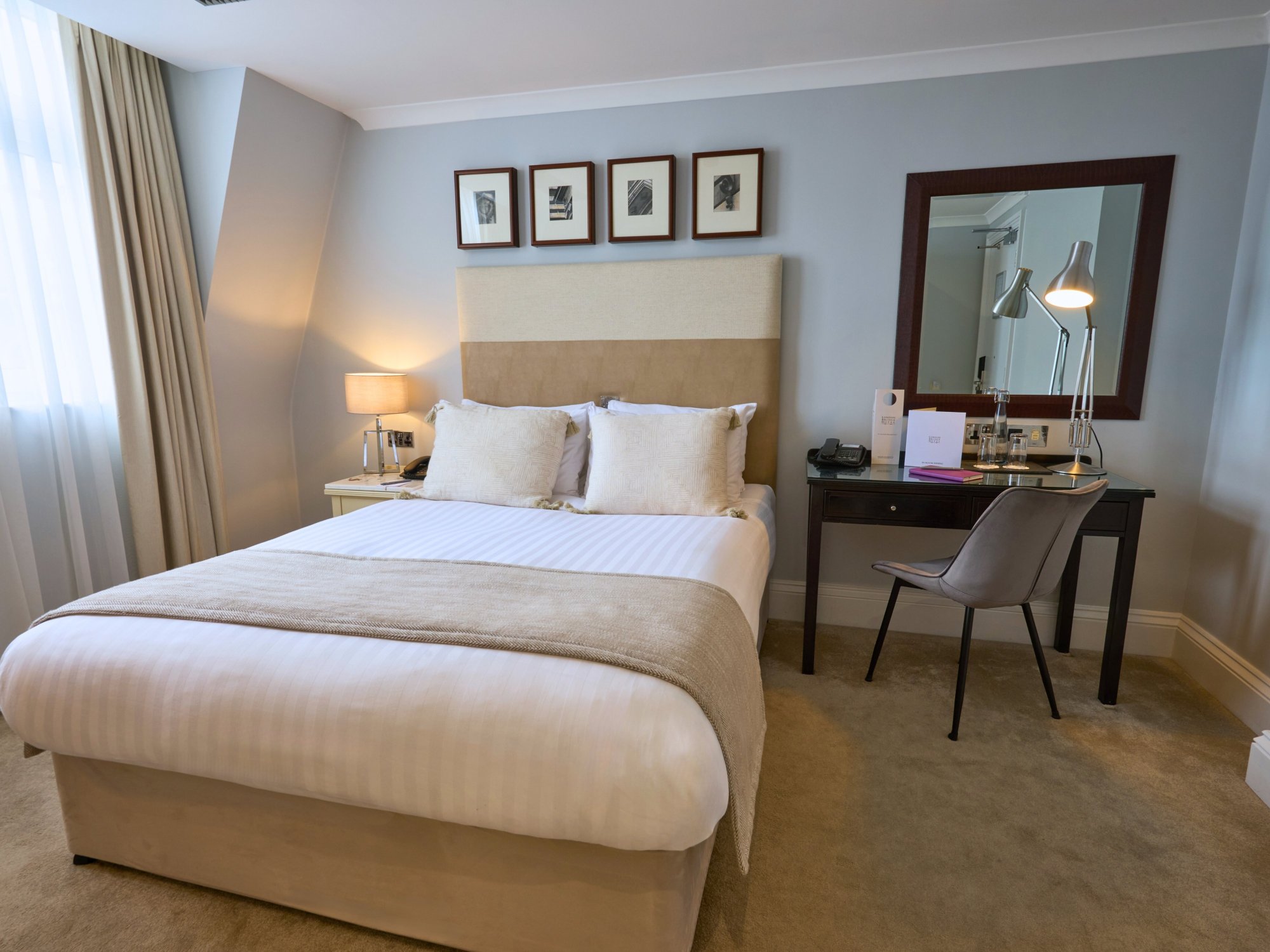 London Bridge Hotel Hotel Overview