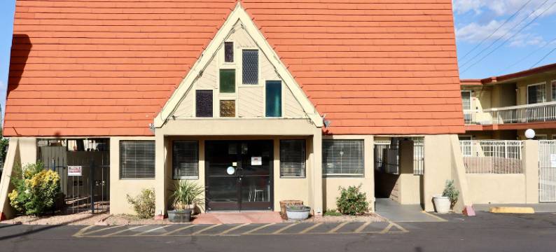 温德姆速8酒店-阿尔伯克基市中心(Super 8 by Wyndham Albuquerque Downtown)图片