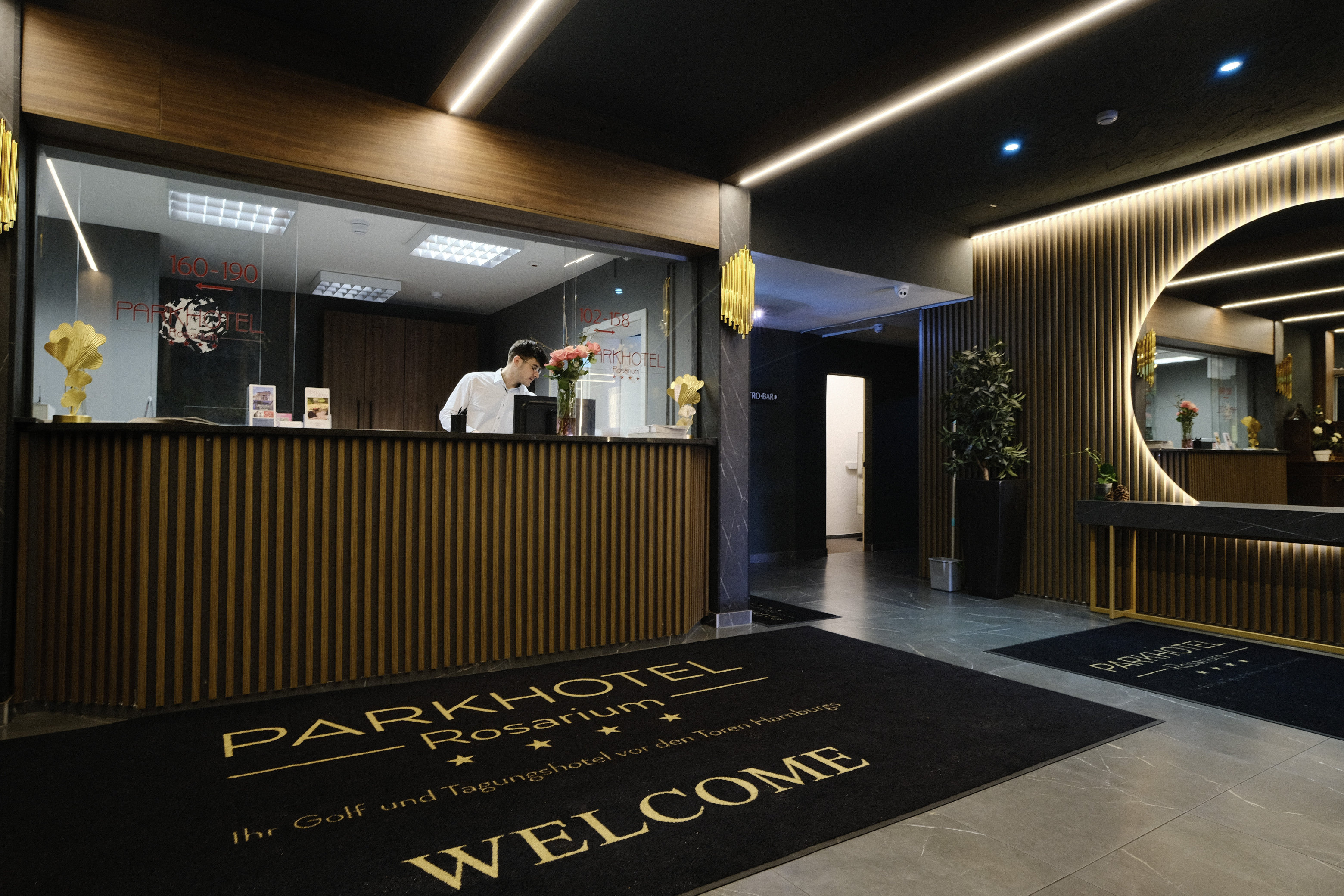 Parkhotel - Rosarium Over view