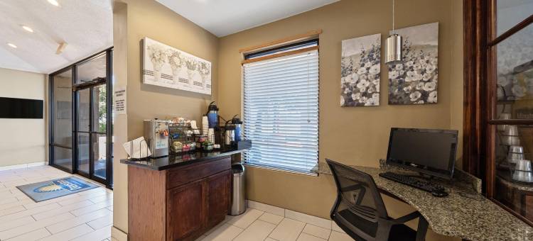 温德姆戴斯酒店-圆石城(Days Inn by Wyndham Round Rock)图片