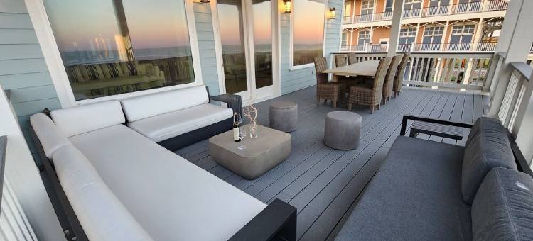 BEACHFRONT! HOT TUB! ELEVATOR! CUSTOM-BUILT! GATED COMMUNITY! BEACH, STEPS AWAY!图片