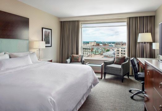 Le Westin Montreal Hotel Overview