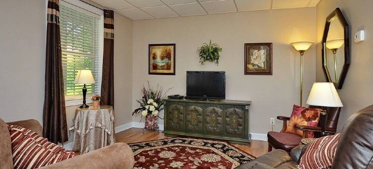 北卡Mama Dee's Hide Away!! 阿什维尔您的家公寓(Mama Dee's Hide Away!!  Your home while in Asheville NC)图片
