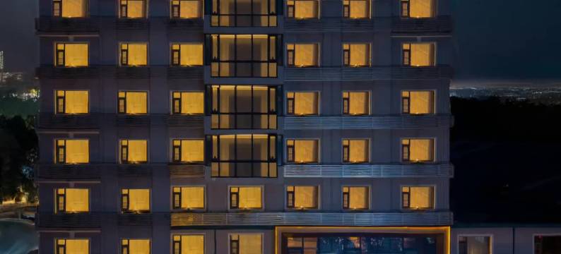 恬觅酒店(青岛台东步行街海泊河地铁站店)图片