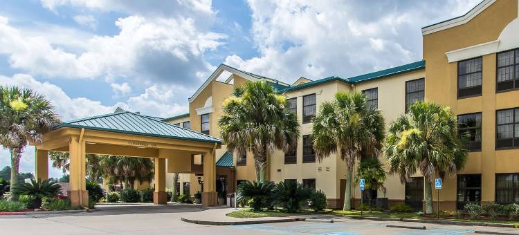 新伊比利亚品质套房酒店(Quality Suites New Iberia)图片