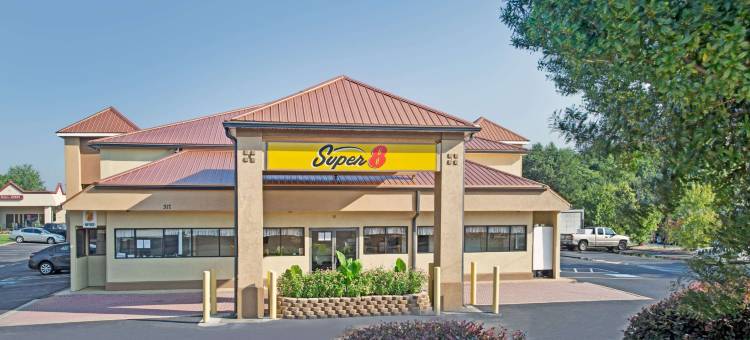 萨沃尼速8酒店(Super 8 by Wyndham Suwanee)图片