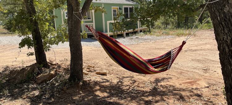 Lakefront Relaxation and Stunning Views - Charming Glamping Escape图片