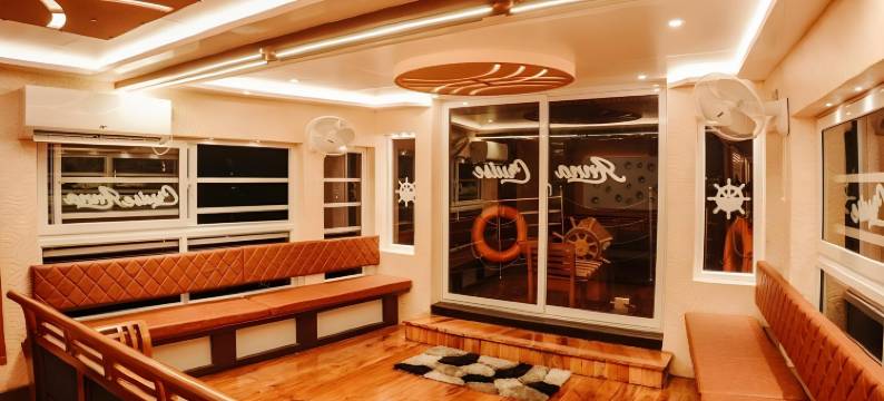 Venice Premium Houseboats Alleppey图片