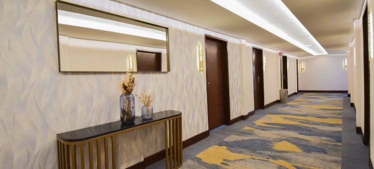 戴安娜广场酒店(Hotel Plaza Diana)图片