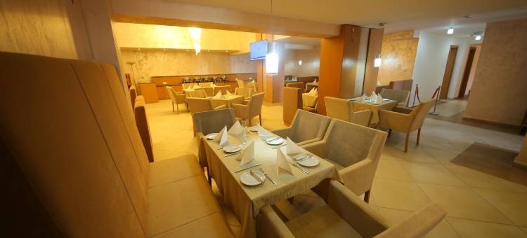 莫莫纳酒店(Momona Hotel)图片