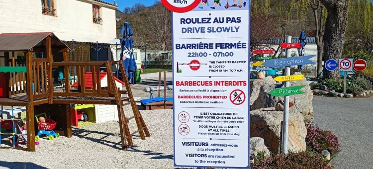 薰衣草露营酒店(Camping les Lavandes, Castellane)图片