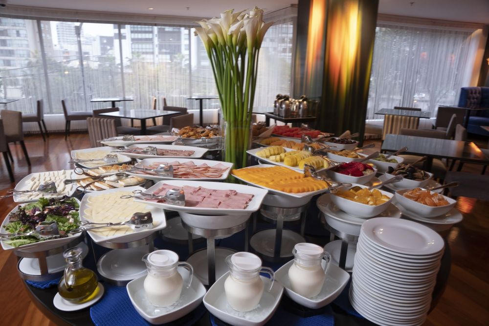 Radisson Decapolis Miraflores Over view