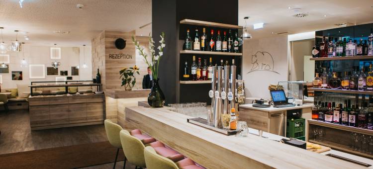 施瓦茨巴尔酒店(Hotel Schwarzer Bär)图片