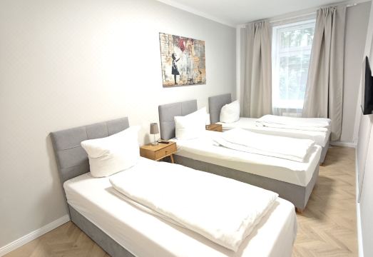 Zollikof Aparts - Sauna & Studioapartments Hotel Overview