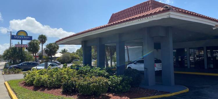 斯图尔特温德姆戴斯酒店(Days Inn by Wyndham Stuart, FL)图片