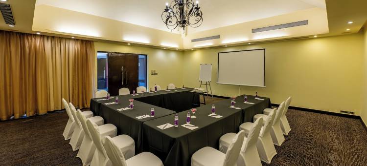 坎多林海滩果阿O酒店(O Hotel Goa, Candolim Beach)图片