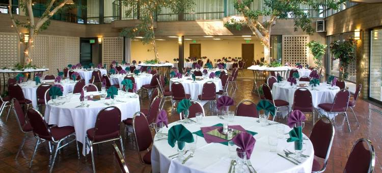 雅吉瓦中心红狮酒店(Red Lion Hotel Yakima Center)图片