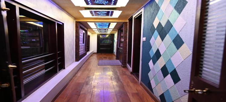 克拉船屋(Kera Houseboats Alleppey)图片