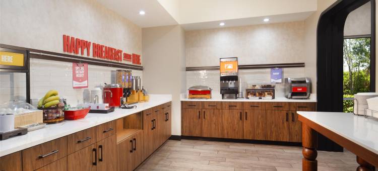 坦帕露天娱乐场希尔顿恒庭酒店(Hampton Inn by Hilton Tampa Fairgrounds Casino)图片