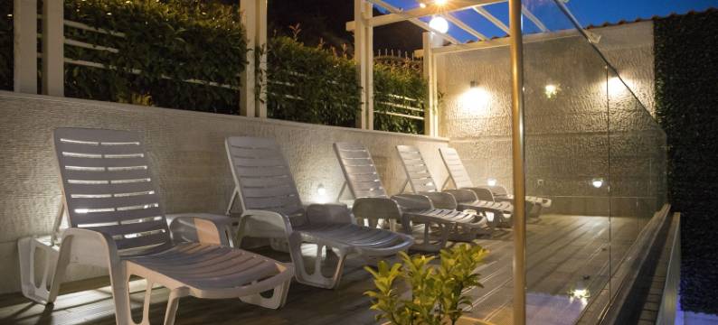 维拉纳丁酒店(Hotel Villa Nadin)图片