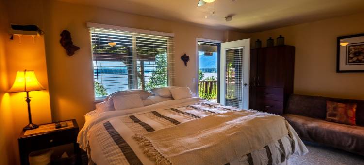 弗雷泽河缘住宿加早餐旅馆(The Fraser River's Edge B&B Lodge)图片