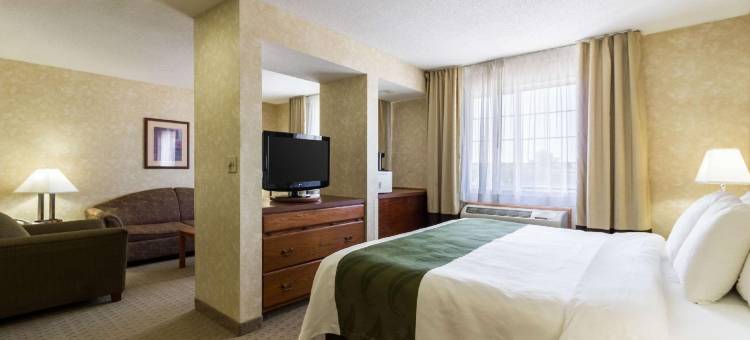 马歇尔品质酒店 MN 大学附近(Quality Inn Marshall MN Near University)图片