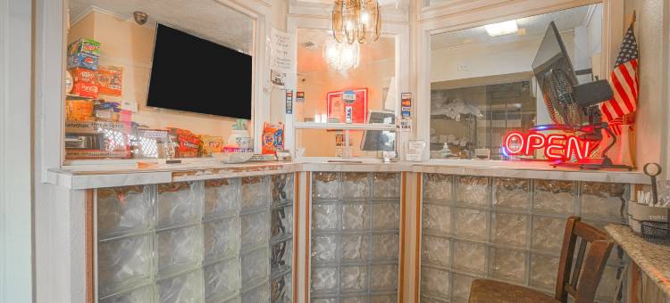 OYO 埃德纳德克萨纳汽车旅馆(Texana Inn Edna by OYO)图片