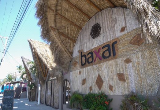 Baxar Hotel Overview