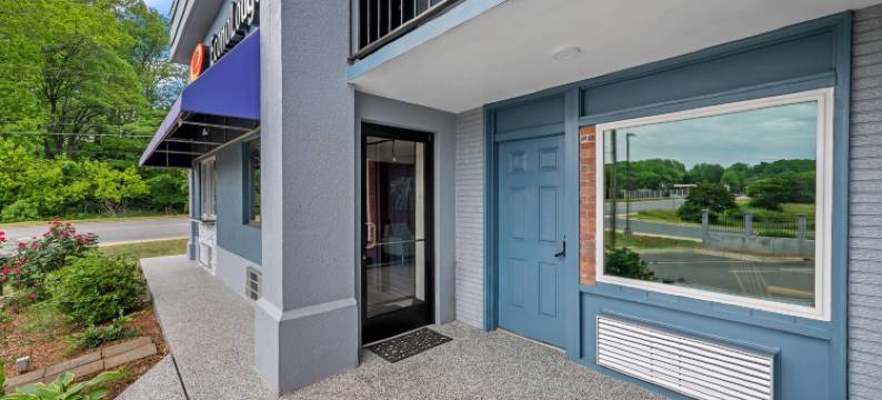 夏洛特机场区伊克诺旅馆(Econo Lodge Charlotte Airport Area)图片