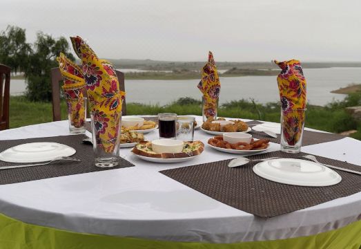 Kutch Safari Resort Hotel Overview