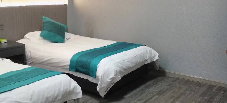 如家派柏云酒店(池州青阳豪诚国际广场店)图片