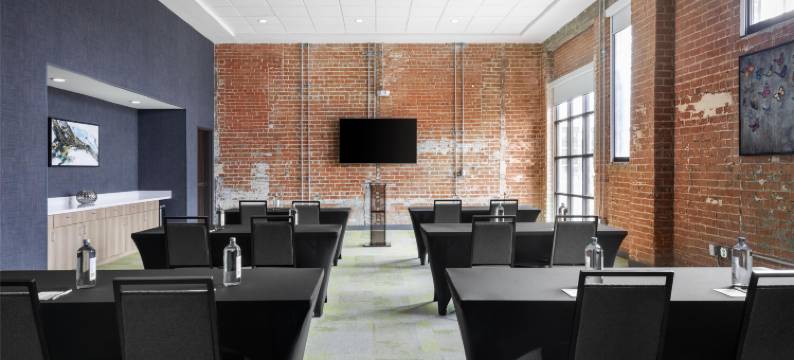 凤凰城市中心希尔顿惠庭酒店(Home2 Suites by Hilton Phoenix Downtown)图片