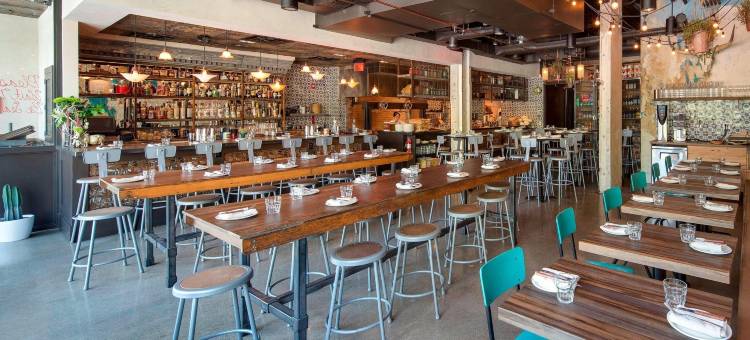 Fairfield Inn & Suites Calgary Downtown图片