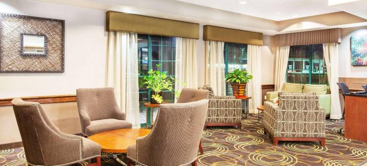 品质酒店布鲁尔顿 - 锡拉丘兹奥奈达湖地区(Quality Inn Brewerton - Syracuse Oneida Lake Area)图片