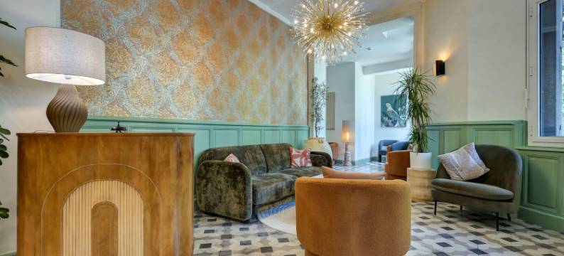 布拉森杜旺图都市风格酒店(Urban Style Hôtel Blason du Ventoux)图片