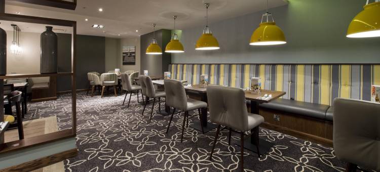 优品迎伦敦法灵顿(史密斯菲尔德)酒店(Premier Inn London Farringdon (Smithfield) hotel)图片