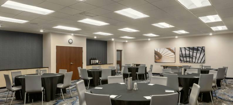 万枫酒店及套房圣保罗东北部(Fairfield Inn & Suites St. Paul Northeast)图片