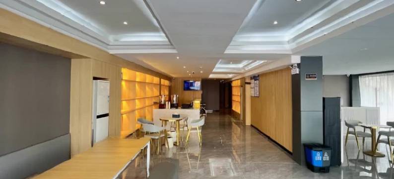 美漫·丽致酒店(珠江医院江泰路地铁站店)图片