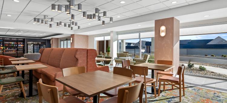 弗农山汉希尔顿欢朋酒店(Hampton Inn by Hilton Mt. Vernon)图片