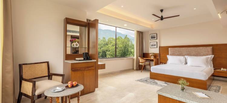 卓越酒店(The Prominence Hotel)图片