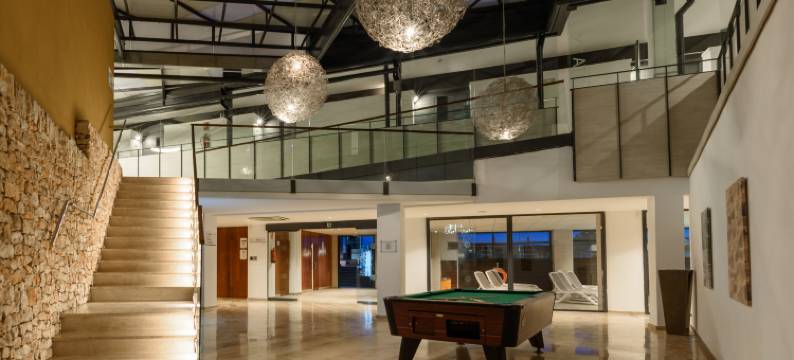 凯普罗格弗格斯酒店(Fergus Cap Roig)图片