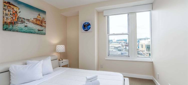 华盛顿DC的2卧室全套公寓2公寓由RedAwning提供(Fully Furnished 2 Bedroom Apartment in Washington DC 2 Apts by RedAwning)图片
