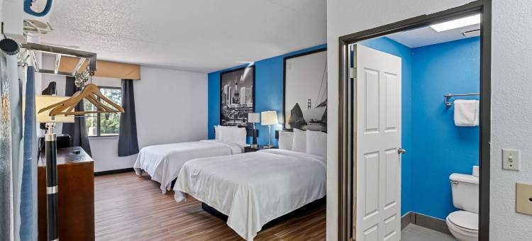 伍德兰酒店及套房长住(Woodland Inn and Suites Extended Stay)图片