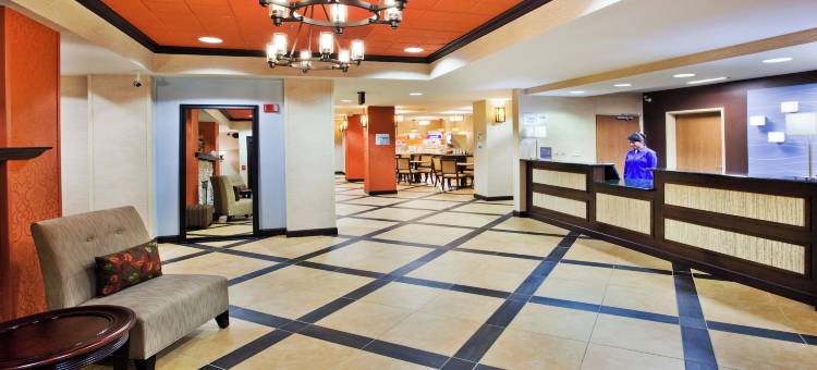 Holiday Inn Express 桃树角 - 诺克罗斯(Holiday Inn Express PEACHTREE CORNERS-NORCROSS by IHG)图片