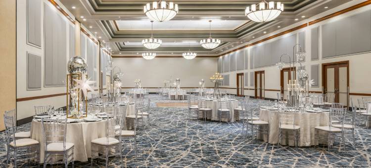 多拉多马尔海滩度假村希尔顿安泊酒店(Embassy Suites by Hilton Dorado del Mar Beach Resort)图片