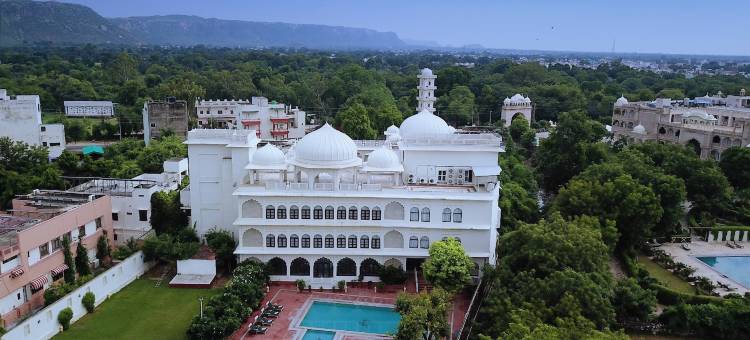 阿努拉加宫酒店(Anuraga Palace)图片