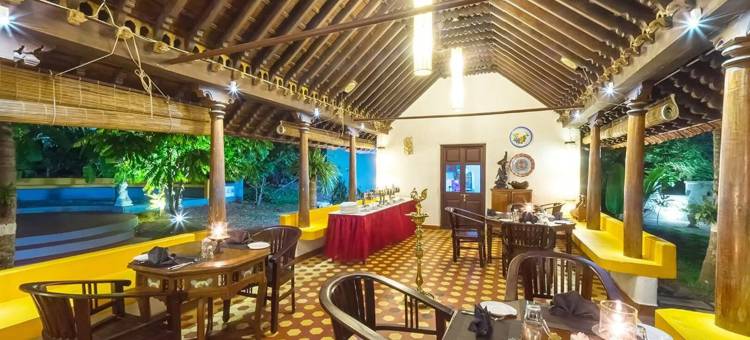 山顶度假村(Over the Hill)图片